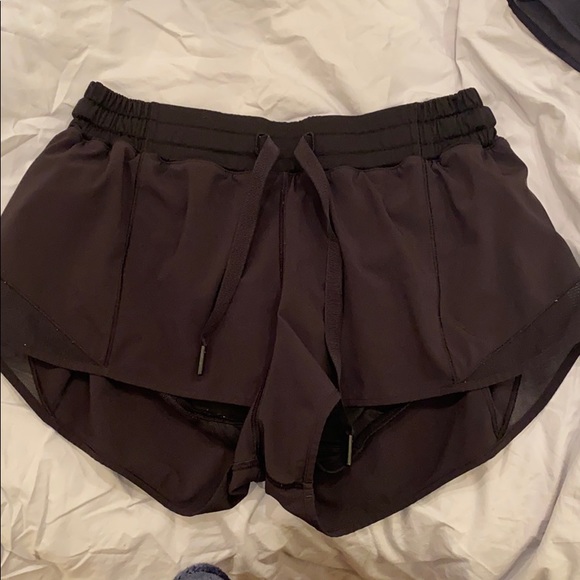 lululemon athletica Pants - Black Lululemon Women’s Hotty Hot Short